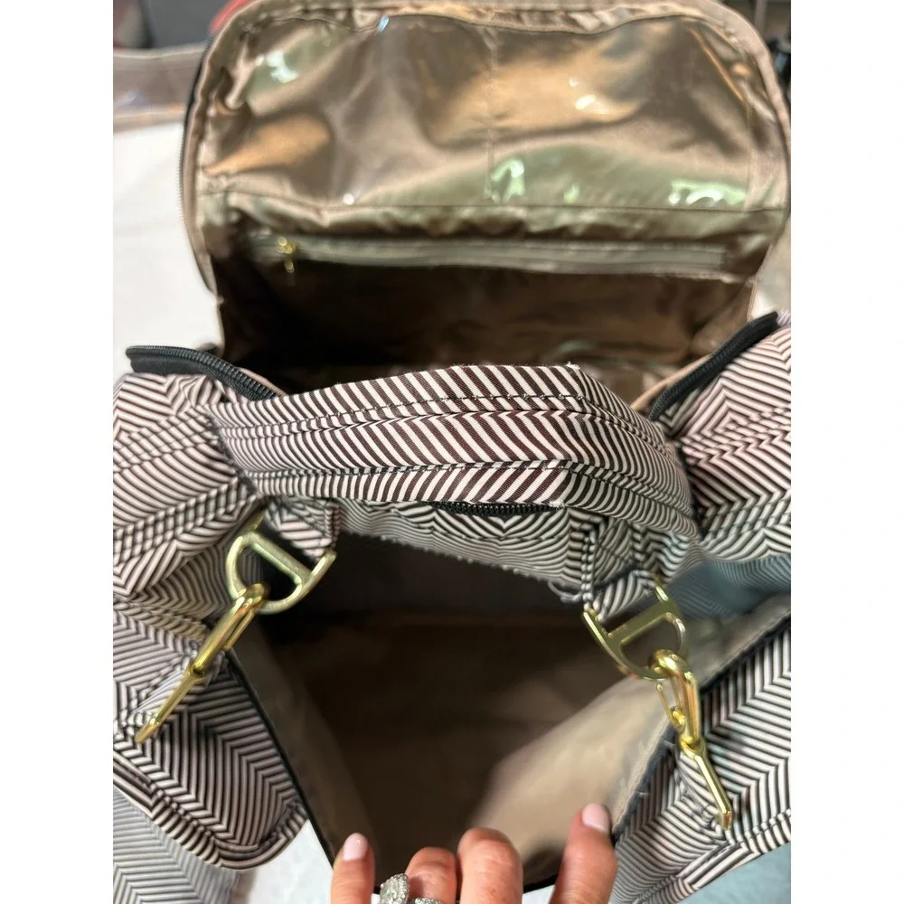 Ju-Ju-Be BFF Diaper Bag Queen of the Nile Chevron Backpack Messenger Bag Gold